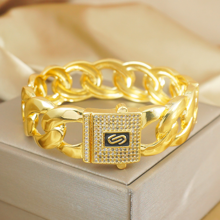 Ethnic Fashion In Dubai - Pulseira de moda neutra com corrente