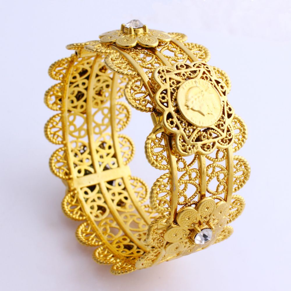 Ethnic Fashion In Dubai - Mulheres de luxo grande pulseira 68mm