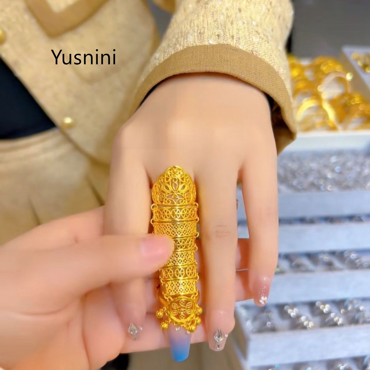 Anel Feminino Banhado a Ouro 2 - Ethnic Fashion In Dubai avaliação e preço